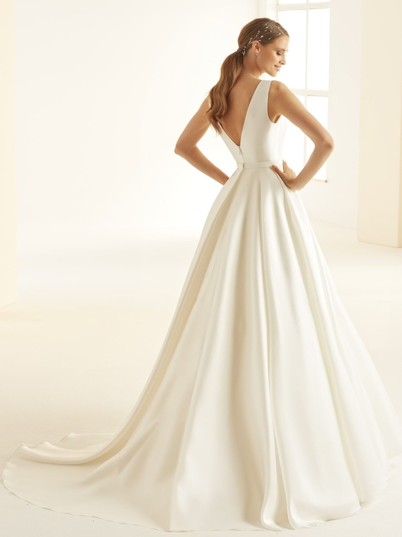 bianco-evento-bridal-dress-jessica-_3__2